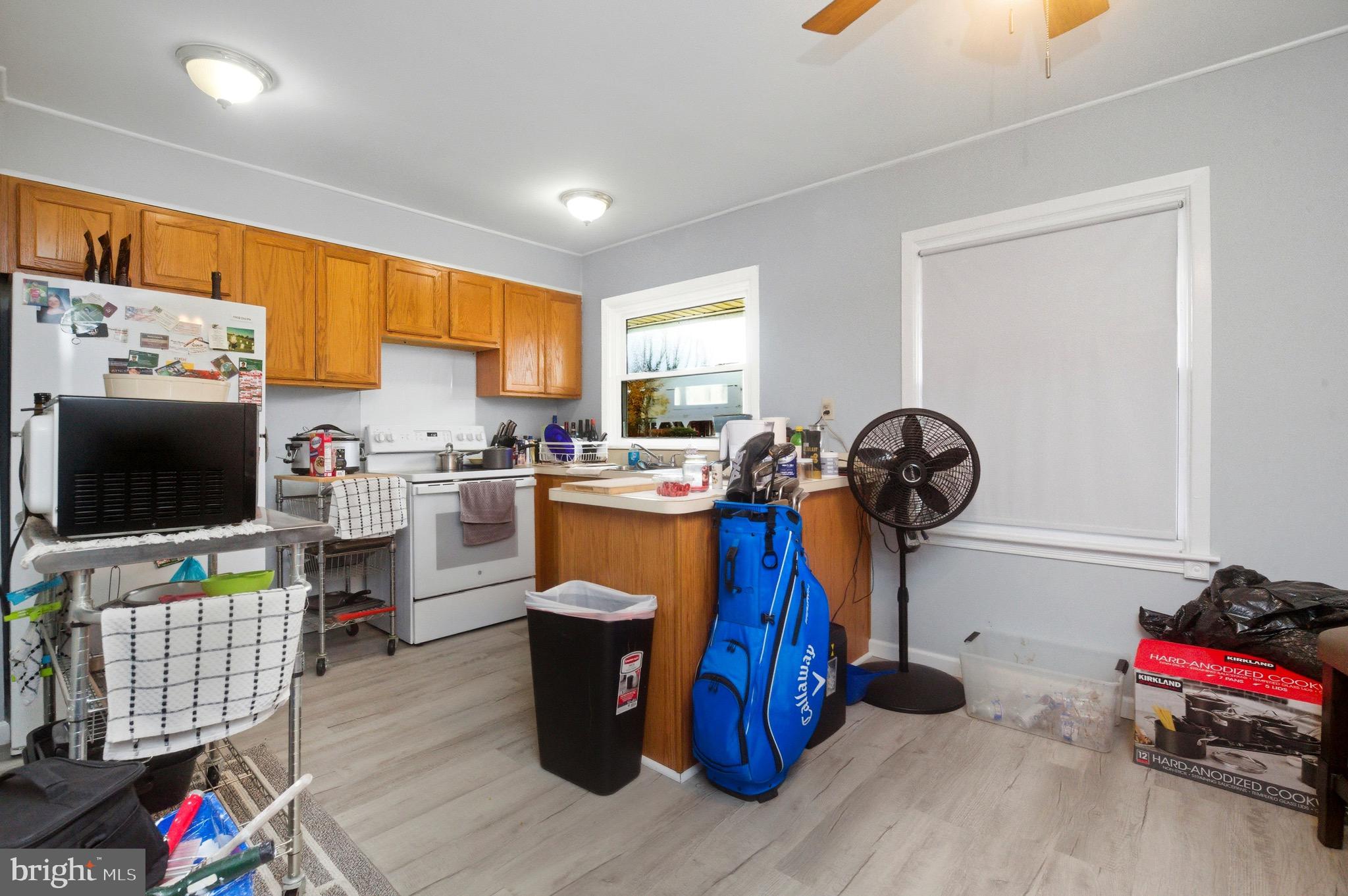 14 Buttercup Lane Willingboro, NJ 08046 - Photo 4 of 26 a living room with furniture and a flat screen tv