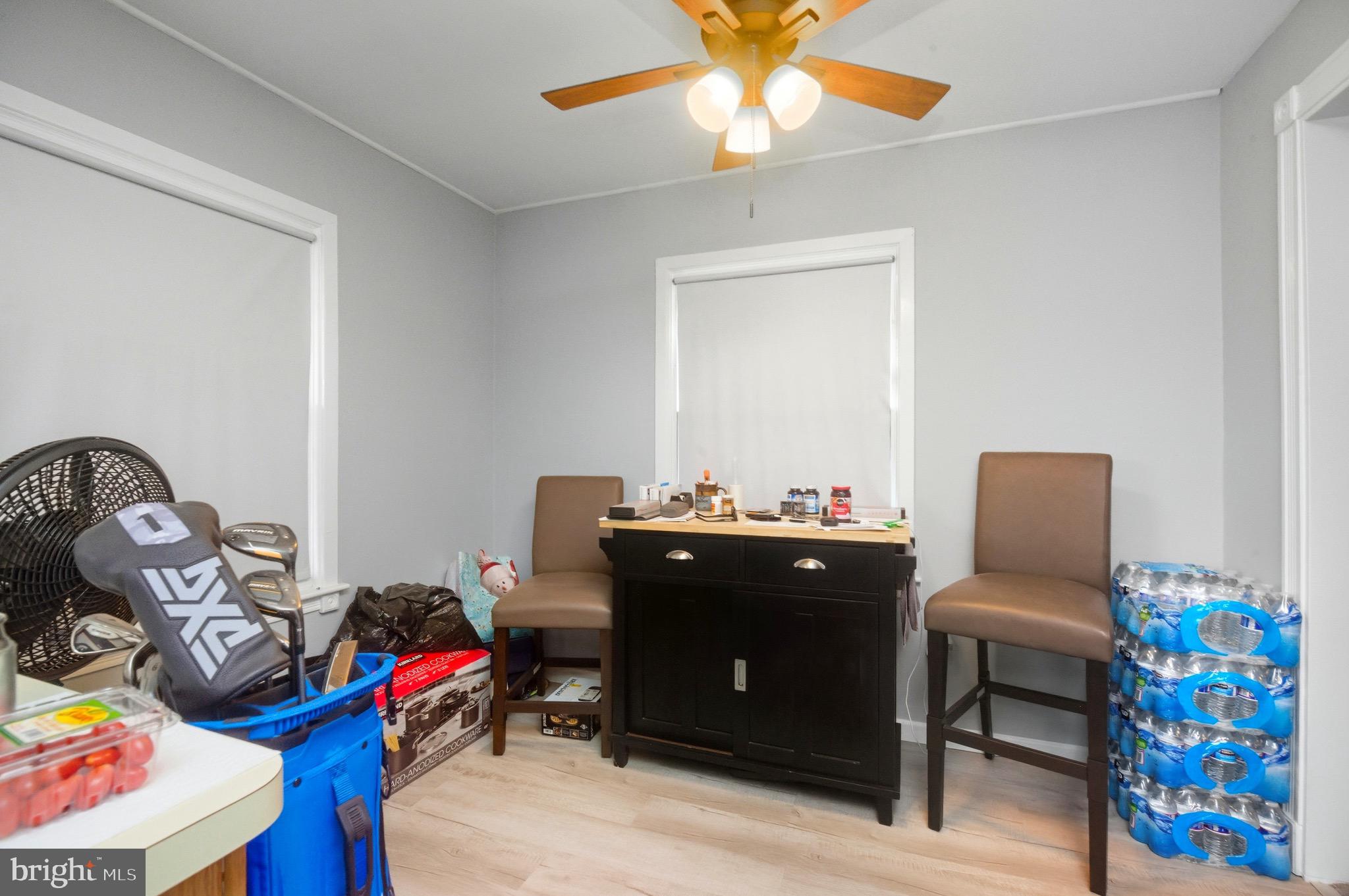 14 Buttercup Lane Willingboro, NJ 08046 - Photo 7 of 26 a living room with furniture