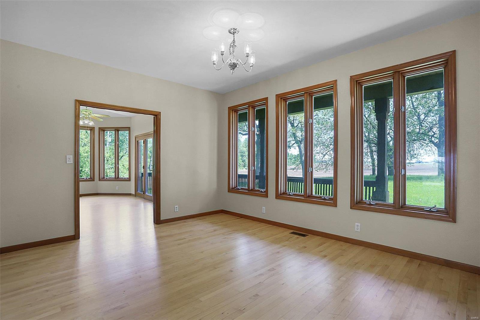 1501 Formosa Road Collinsville, IL 62234 - Photo 21 of 37