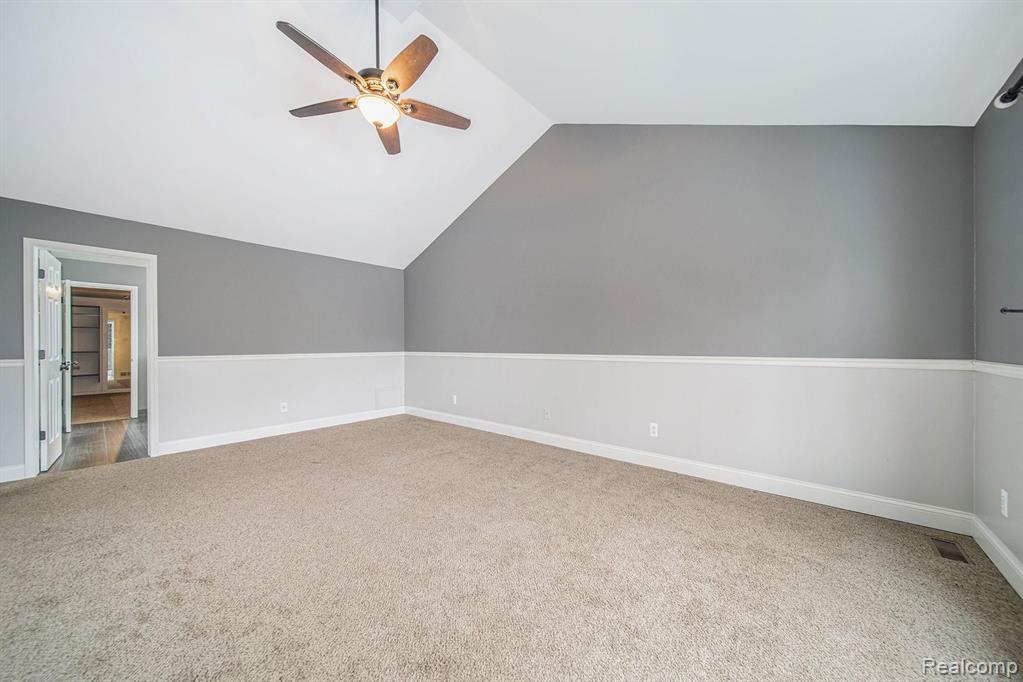 6627 Ridgewood Court Clarkston, MI 48348 - Photo 13 of 38