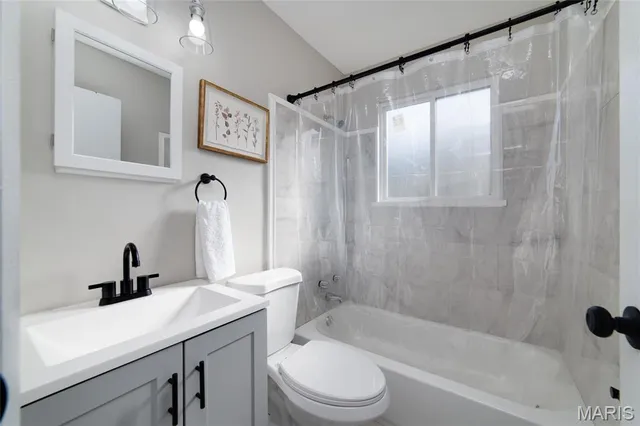 $157,500 | 10430 Castle Drive, St. Louis, MO 63136