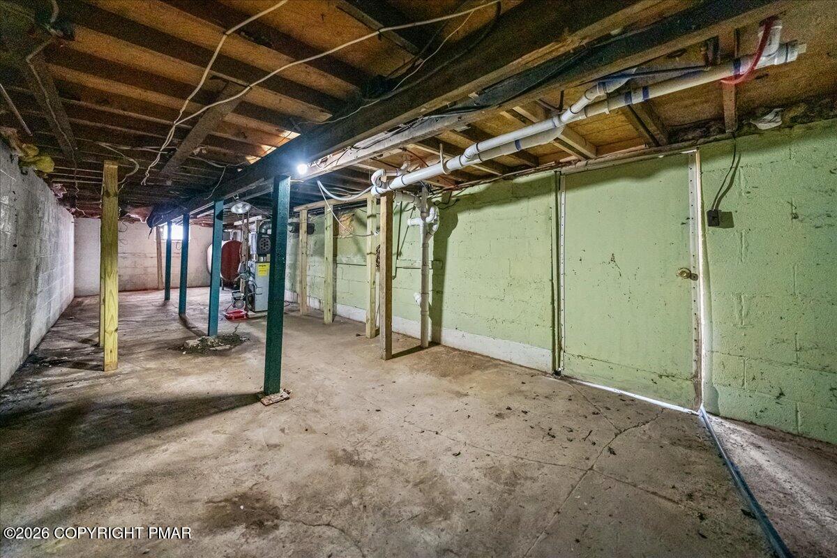 1191 Aberdeen Road Moscow, PA 18444 - Photo 13 of 19 Basement