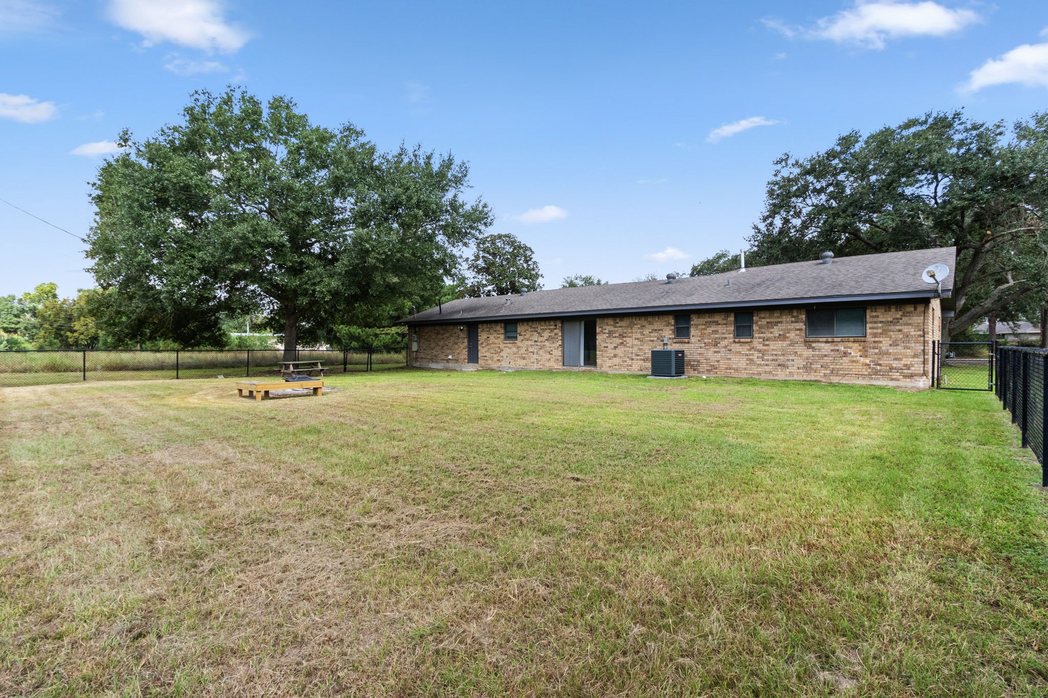 107 Bledsoe Street Prairie View, TX 77446 - Photo 19 of 22 Fully fenced Back yard
