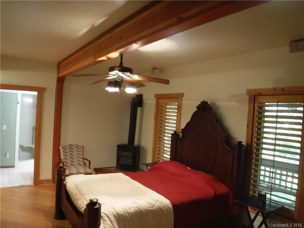 183 Summer Lane Mill Spring, NC 28756 - Photo 13 of 27 Gallery Image 13