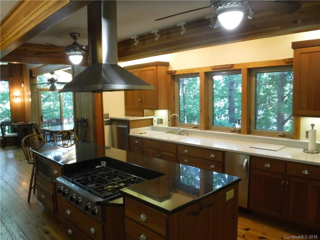 183 Summer Lane Mill Spring, NC 28756 - Photo 10 of 27 Gallery Image 10