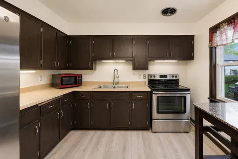 $399,000 | 7810 Kilbourn Avenue, Skokie, IL 60076