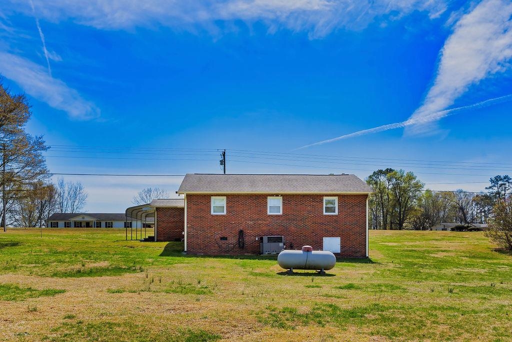1390 Mudbridge Road Buffalo, SC 29321 - Photo 28 of 36