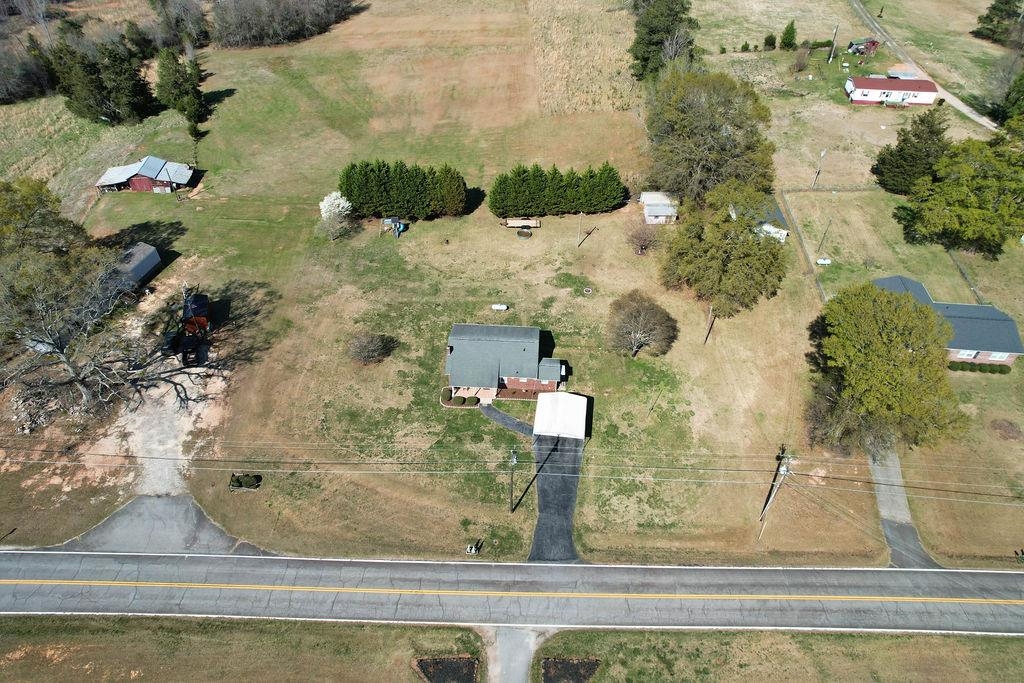 1390 Mudbridge Road Buffalo, SC 29321 - Photo 31 of 36