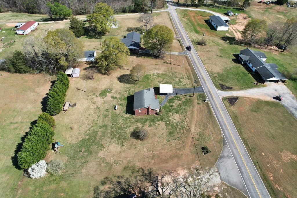 1390 Mudbridge Road Buffalo, SC 29321 - Photo 33 of 36