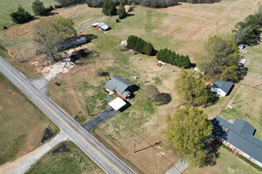 1390 Mudbridge Road Buffalo, SC 29321 - Photo 34 of 36