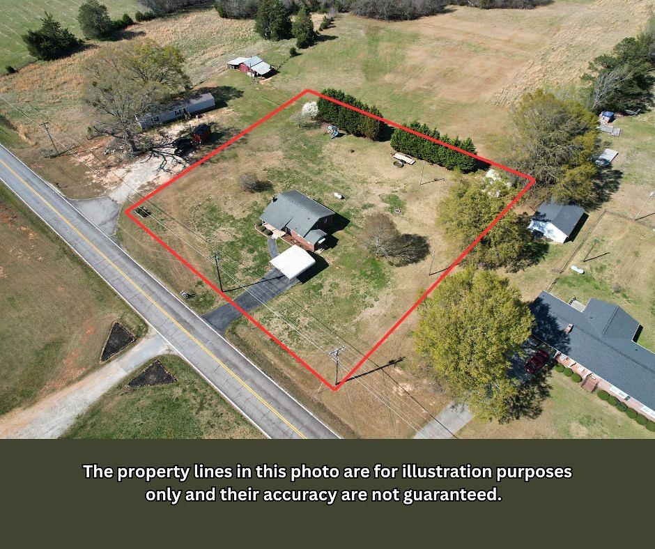 1390 Mudbridge Road Buffalo, SC 29321 - Photo 4 of 36