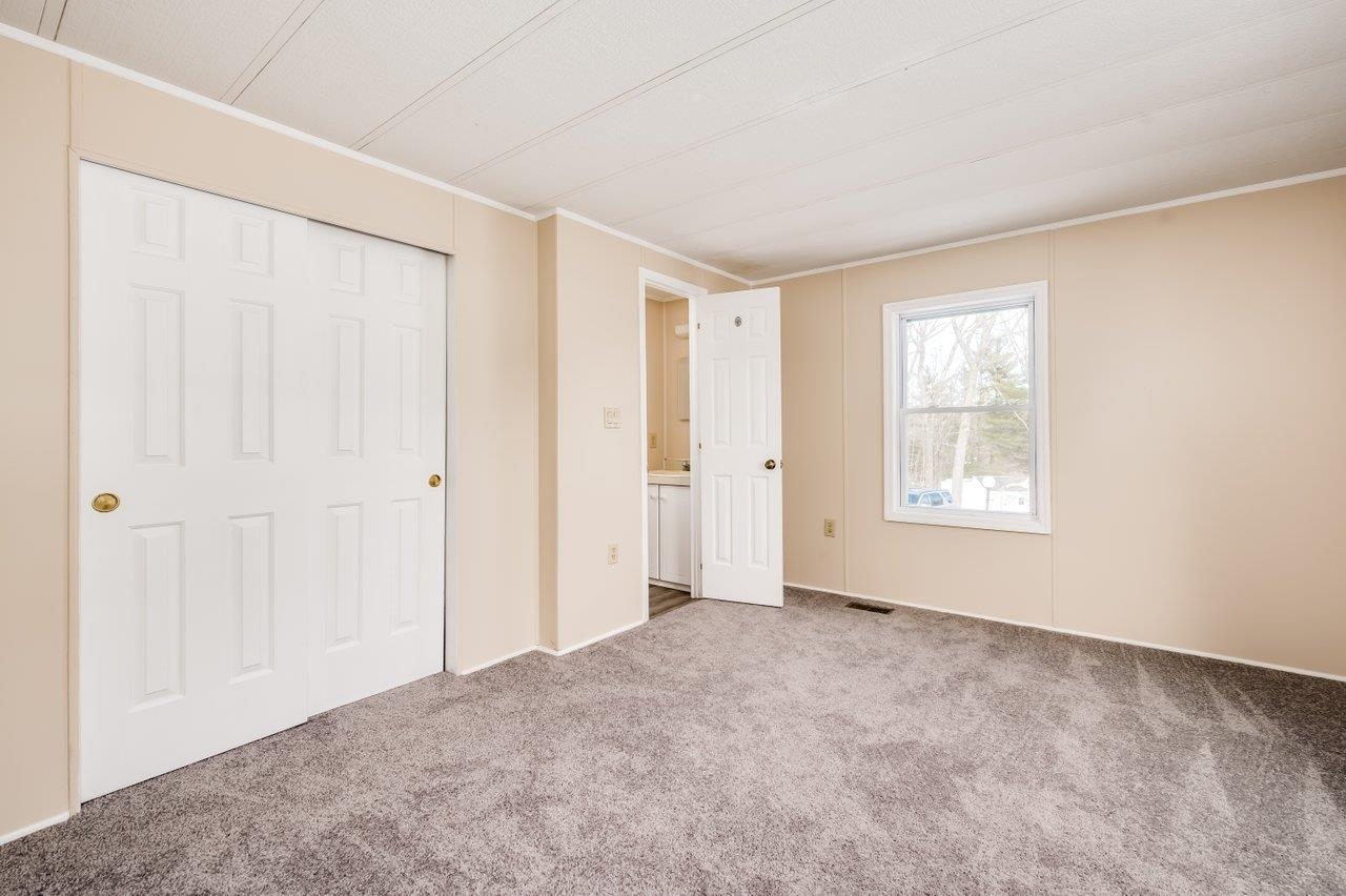 4 North Blueberry Lane Rochester, NH 03867 - Photo 13 of 20