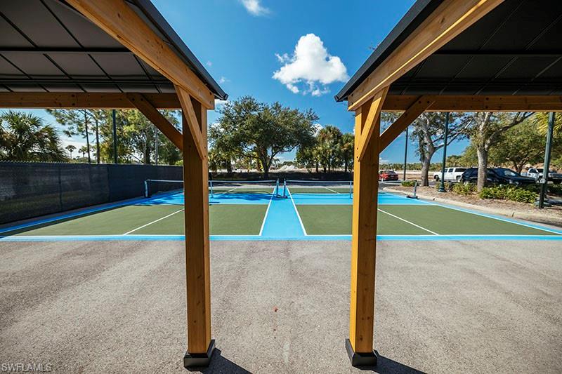 11234 5 Oaks Lane Naples, FL 34120 - Photo 25 of 34