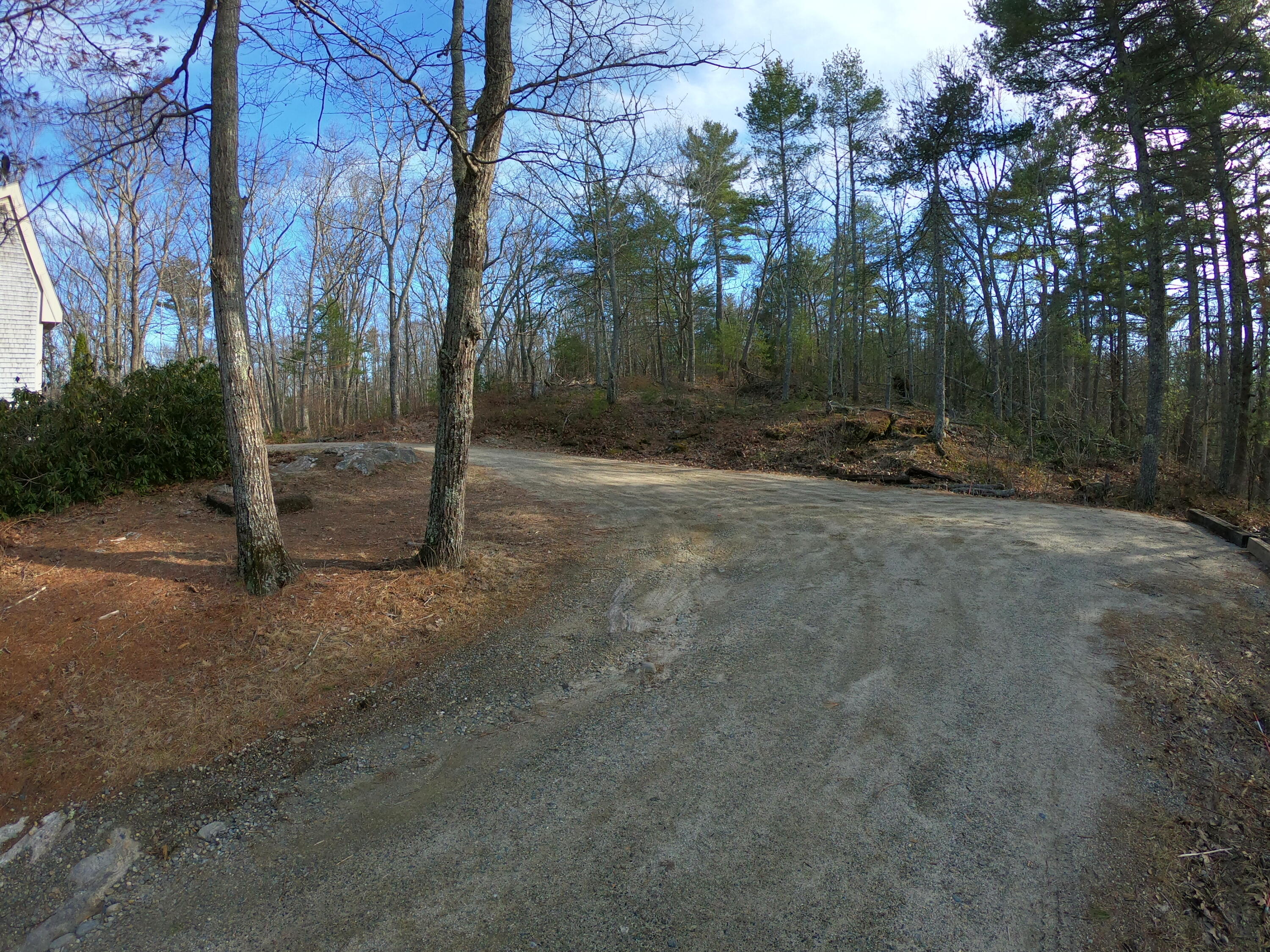639 Arrowsic Road Bath, ME 04530 - Photo 5 of 67 driveway