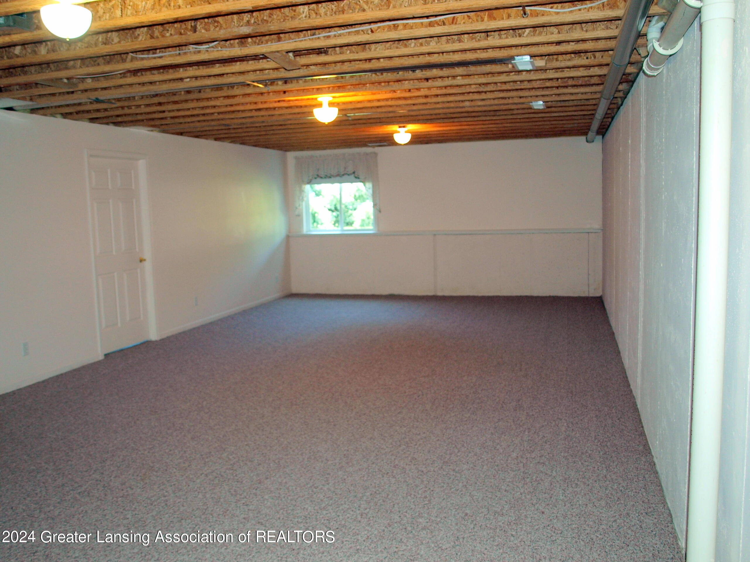1010 Randy Lane St. Johns, MI 48879 - Photo 25 of 34 P7158384