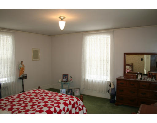 1784 Providence Road Northbridge, MA 01534 - Photo 11 of 23 Gallery Image 11