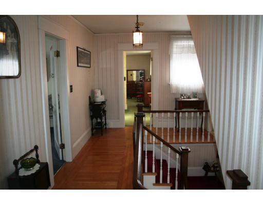 1784 Providence Road Northbridge, MA 01534 - Photo 10 of 23 Gallery Image 10