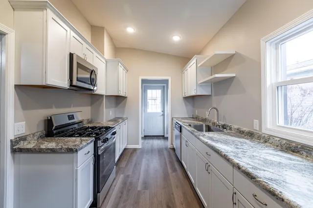 $259,900 | 933 Denton Street, La Crosse, WI 54601