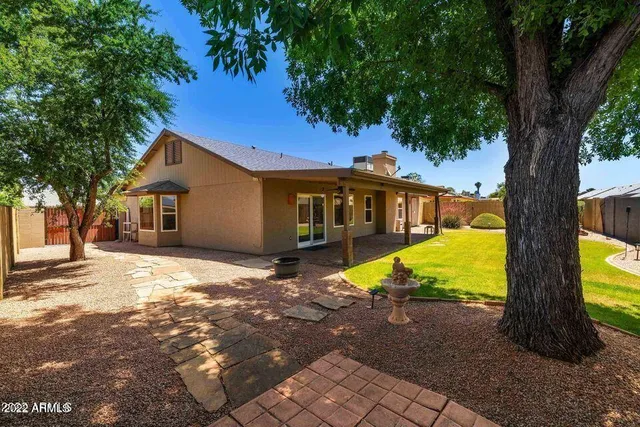 $2,750 | 4057 East Wescott Drive, Phoenix, AZ 85050