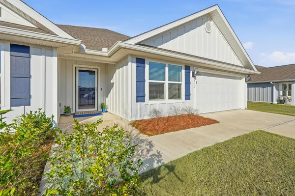$399,900 | 832 Otto Loop, Crestview, FL 32539