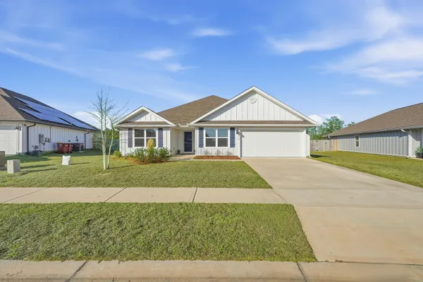$399,900 | 832 Otto Loop, Crestview, FL 32539