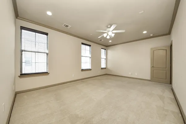$2,550 | 5711 Kiam Street, Houston, TX 77007