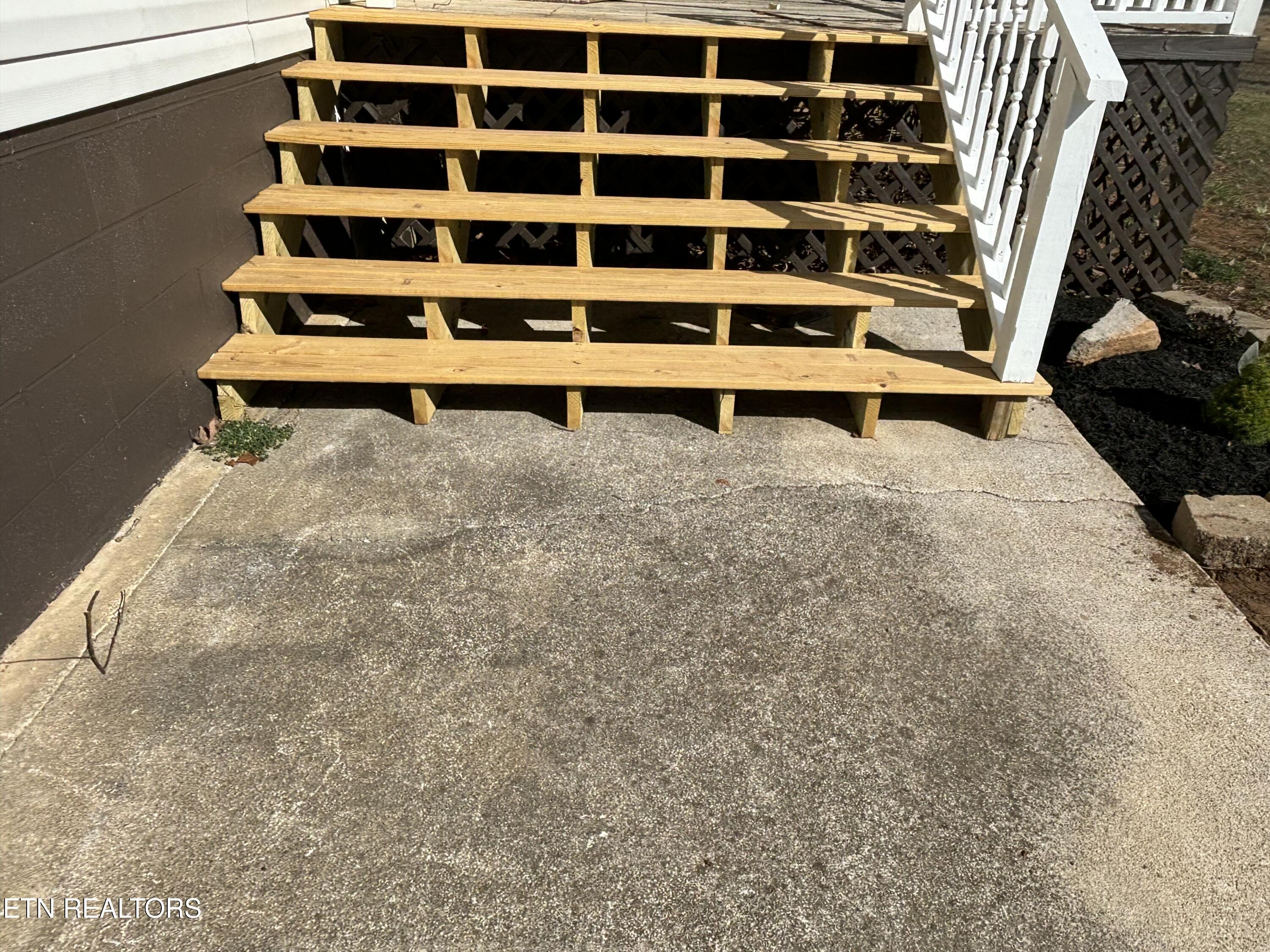 5935 Morganton Road Greenback, TN 37742 - Photo 24 of 57 tempImagevJLzoK