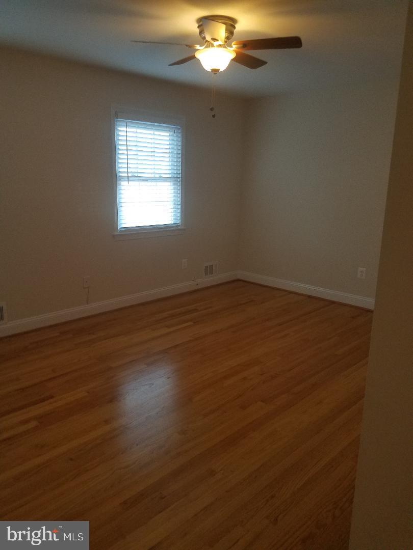1152 Wimbledon Drive McLean, VA 22101 - Photo 33 of 37 Top Floor Master Bedroom