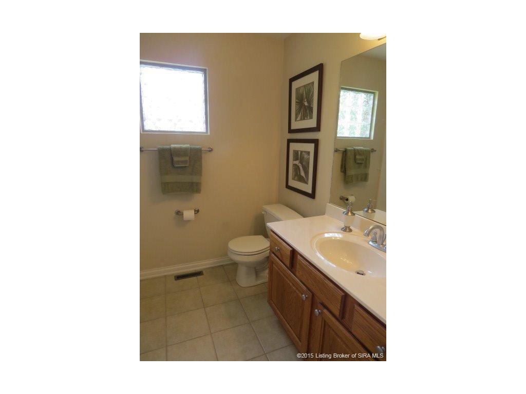 1555 Edwardsville Galena Road Georgetown, IN 47122 - Photo 24 of 41 Gallery Image 24