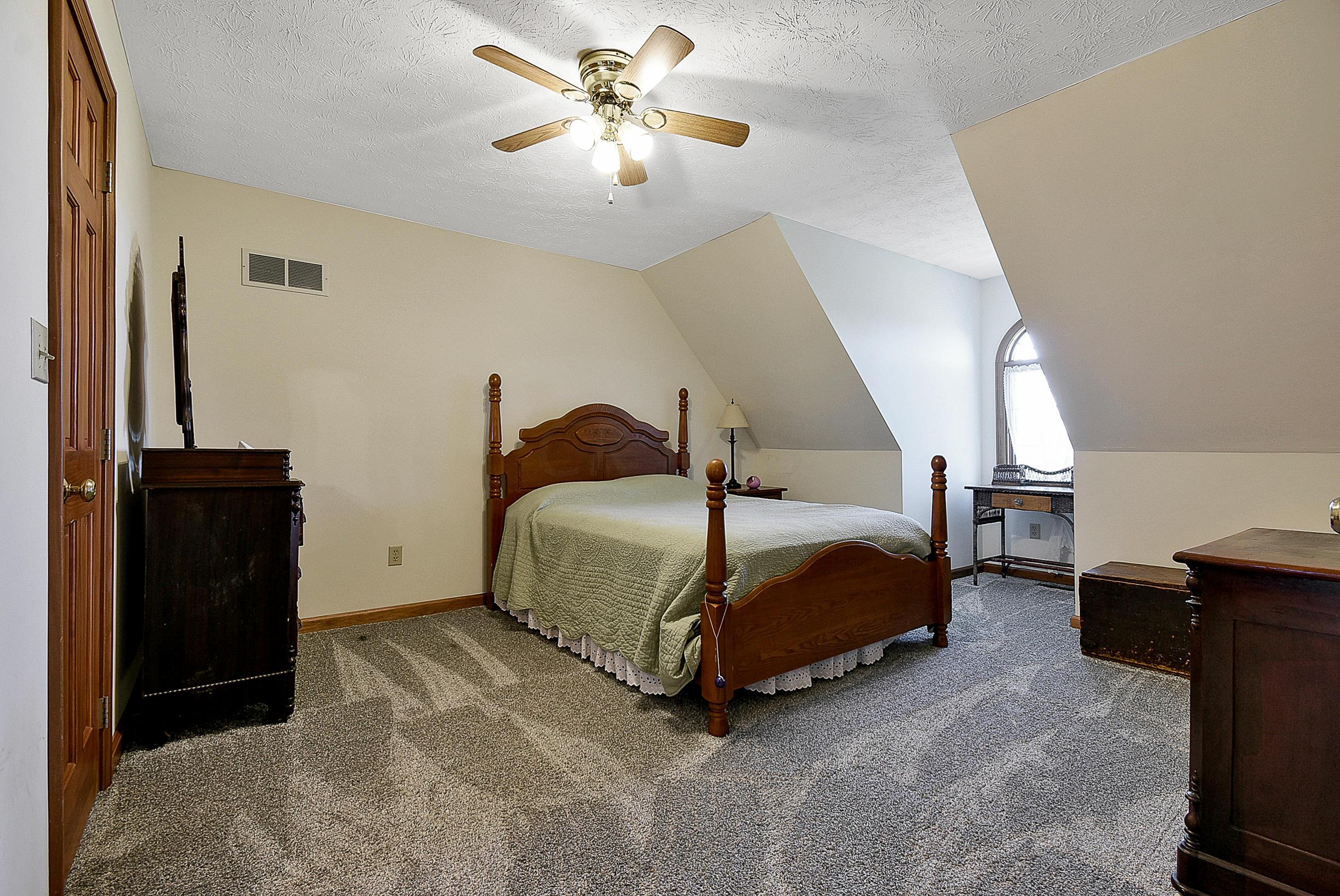 17621 Commercial Point Road Circleville, OH 43113 - Photo 30 of 61 Gallery Image 30