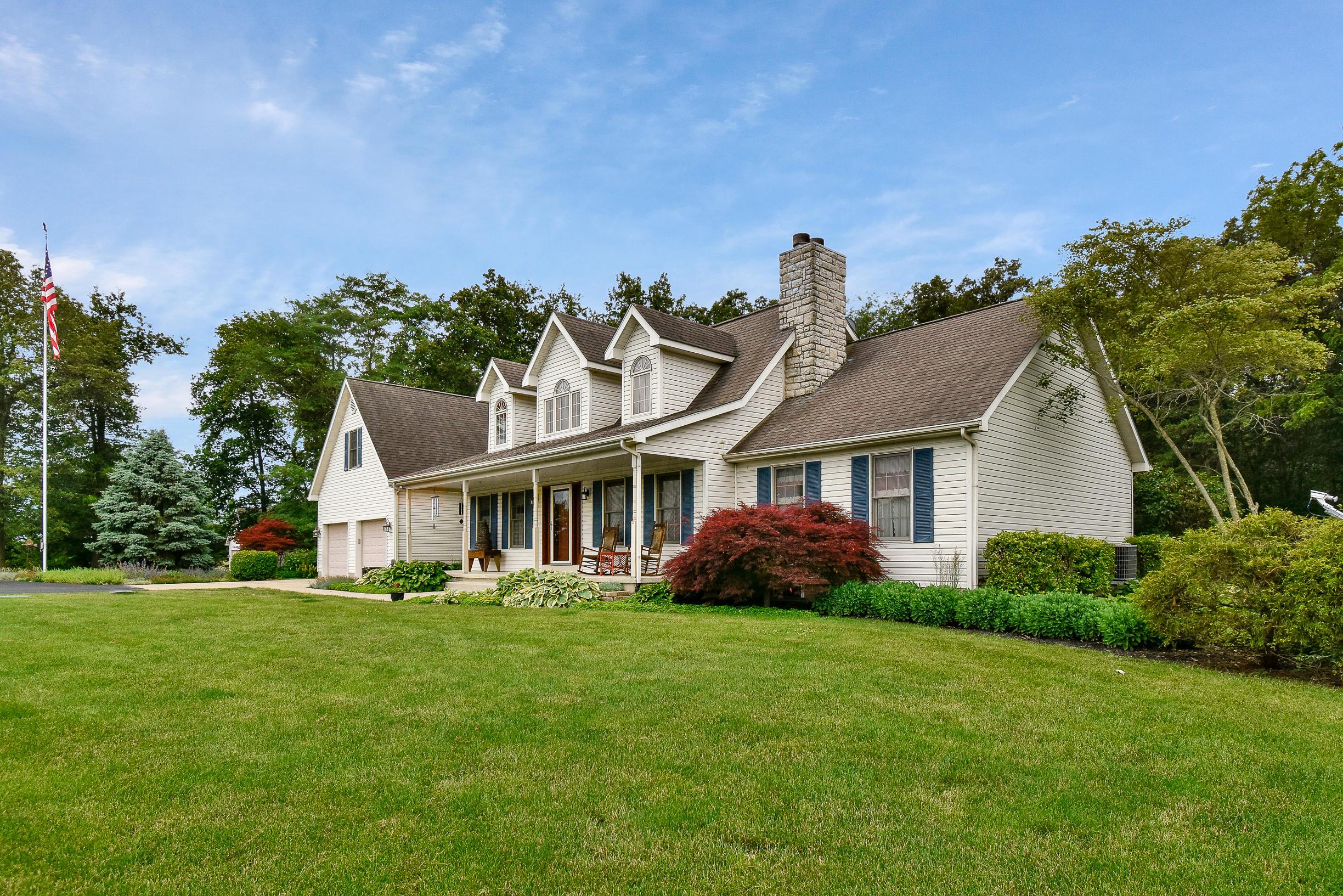 17621 Commercial Point Road Circleville, OH 43113 - Photo 3 of 61 Gallery Image 3
