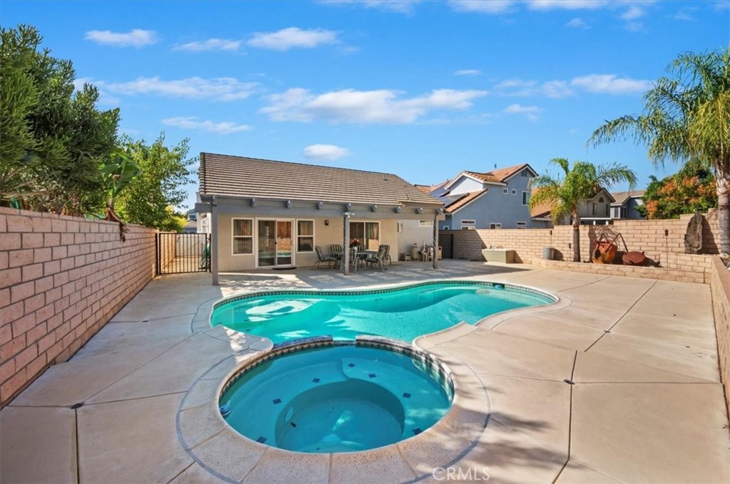 19966 Westerly Drive Riverside, CA 92508 - Photo 33 of 39 a house view with a garden space