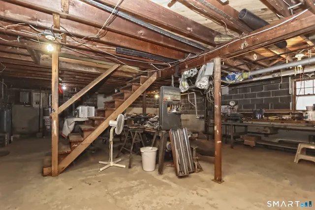 $545,000 | 29 Anderson Avenue, Milford, CT 06460