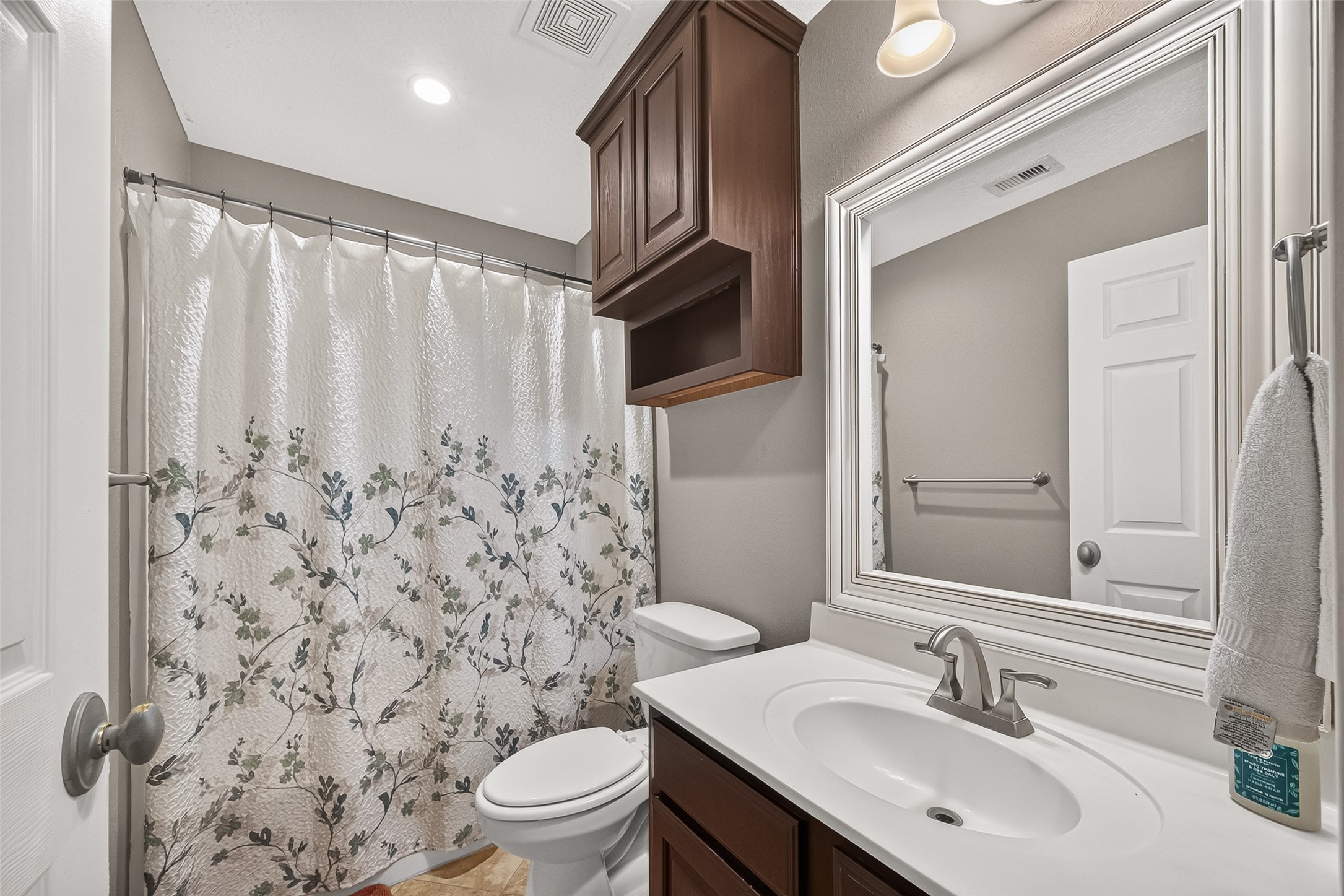 720 Springwood Drive Conroe, TX 77385 - Photo 21 of 30