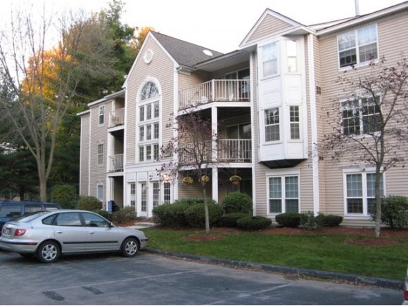 5 Bernards Road, Unit 34 Merrimack, NH 03054 - Photo 1 of 1