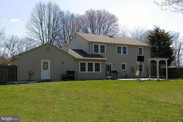 2921 Birchtree Lane Silver Spring, MD 20906 - Photo 2 of 30 Exterior (Rear)
