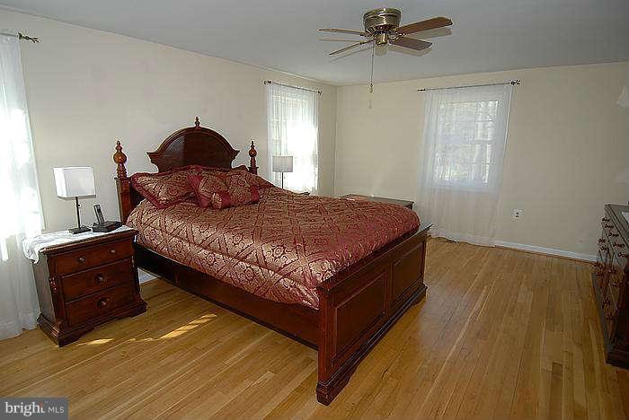 2921 Birchtree Lane Silver Spring, MD 20906 - Photo 17 of 30 Bedroom (Master)