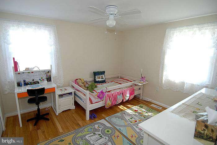 2921 Birchtree Lane Silver Spring, MD 20906 - Photo 22 of 30 Bedroom