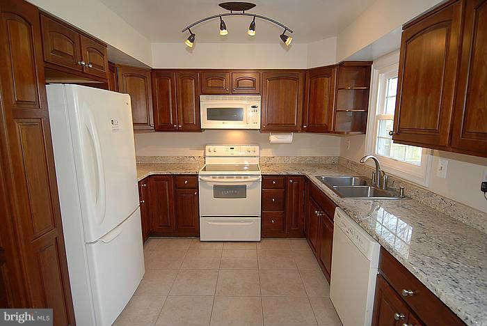 2921 Birchtree Lane Silver Spring, MD 20906 - Photo 8 of 30 Kitchen