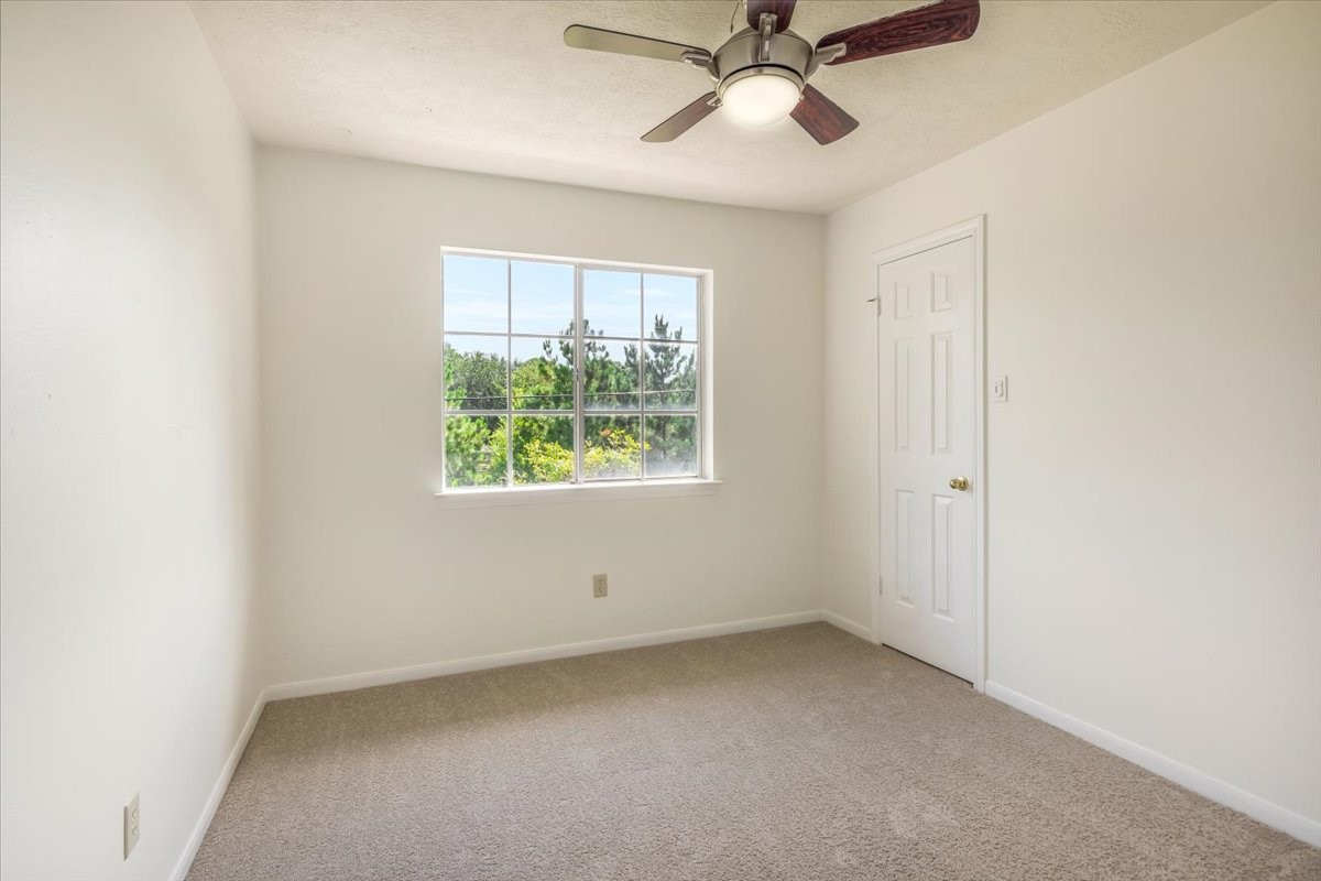 1730 Mabry Mill Road Houston, TX 77062 - Photo 26 of 47 Upstairs' guest bedroom #3