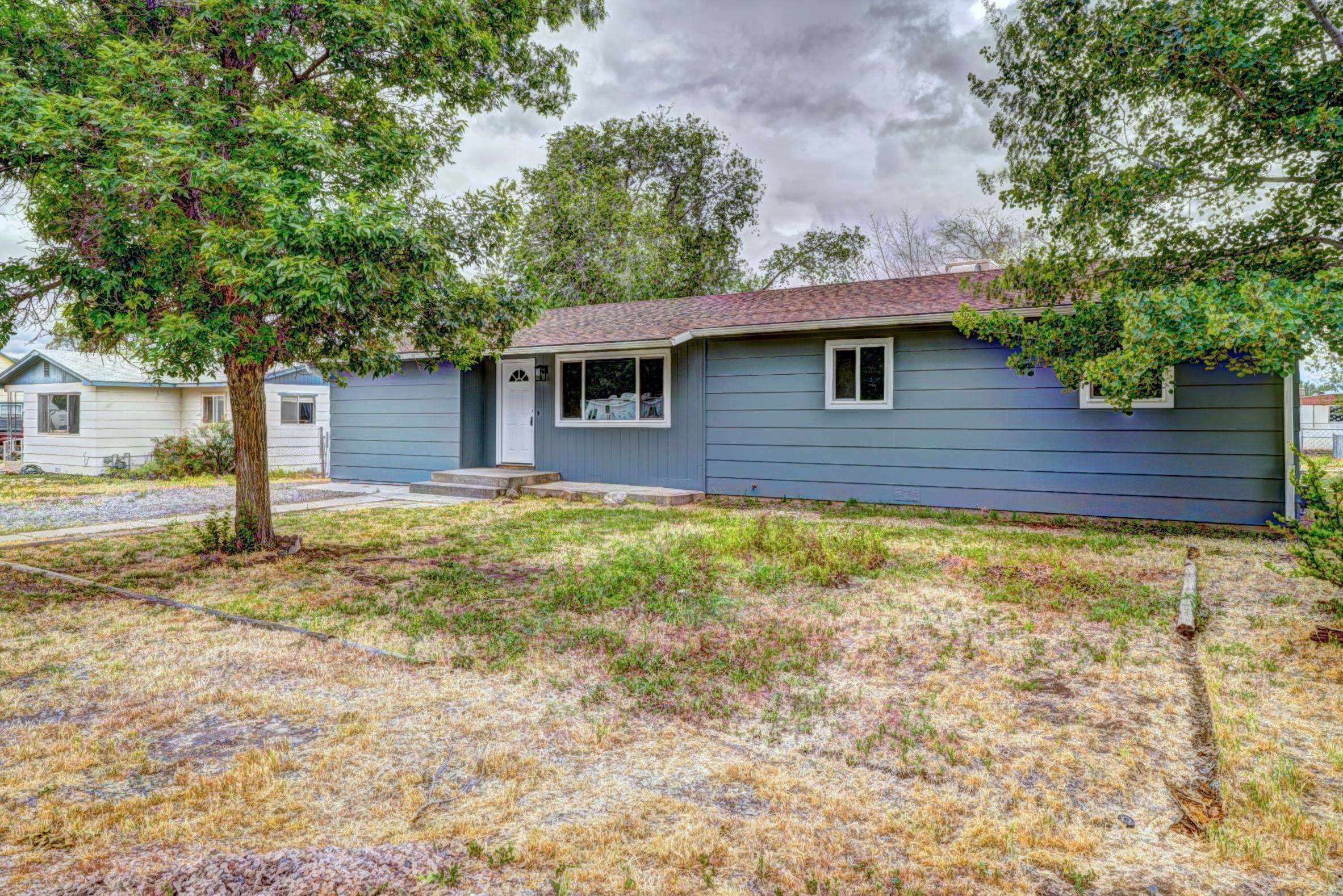 533 Sycamore Street Grand Junction, CO 81504 - Photo 2 of 38