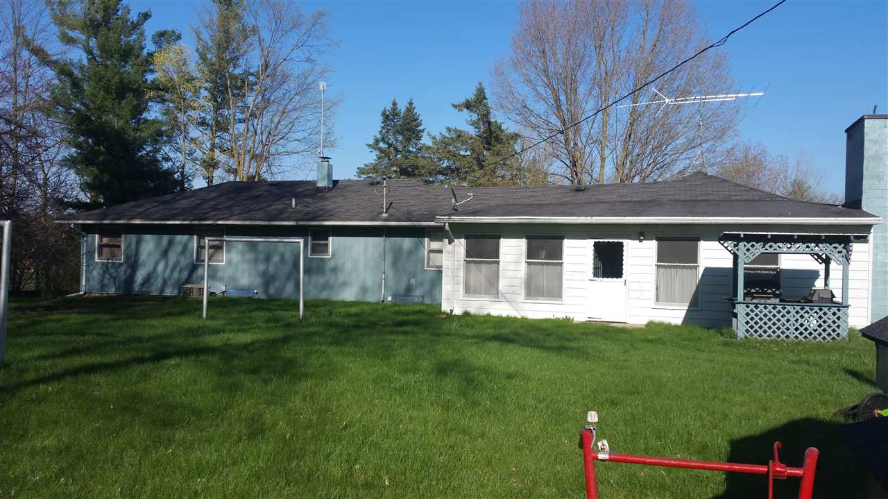 7761 North Sheridan Road Edmore, MI 48829 - Photo 1 of 24 1830901.JPG