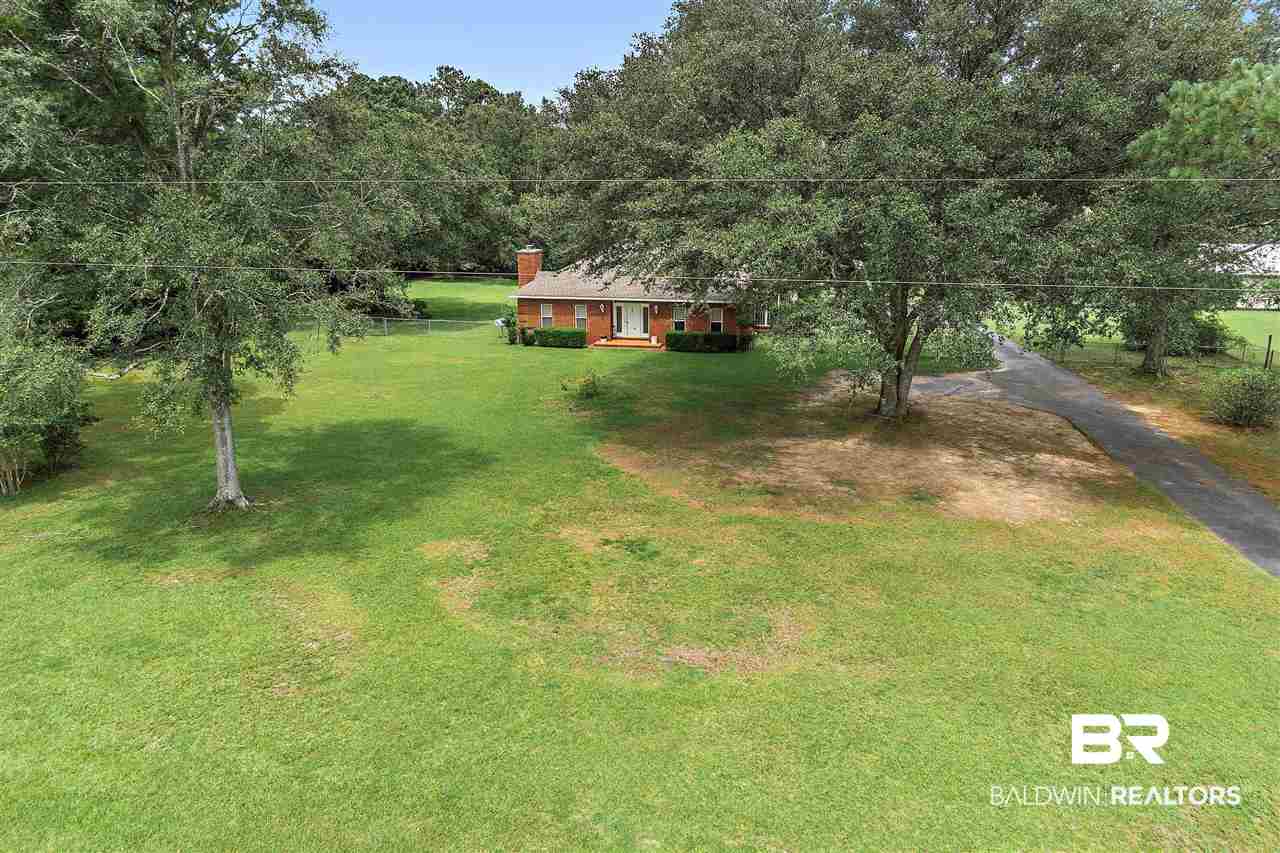 19973 Adams Acres Road Robertsdale, AL 36567 - Photo 3 of 33
