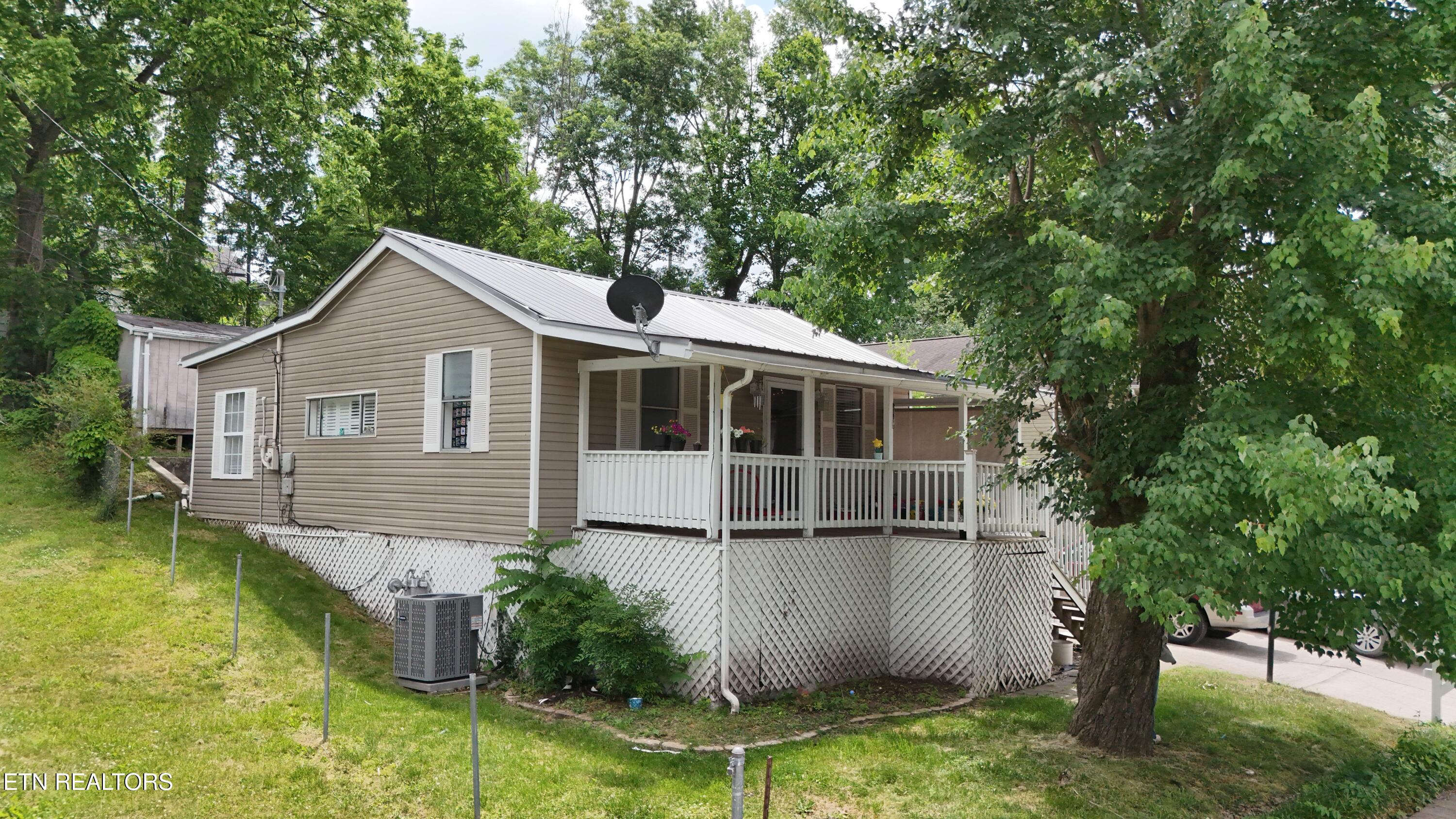 218 North Cross Street Oneida, TN 37841 - Photo 29 of 29 1ncs