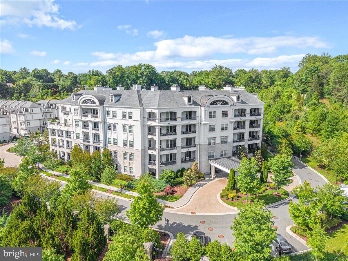 8111 River Road, Unit 131 Bethesda, MD 20817 - Photo 2 of 59 Quarry Springs gated community