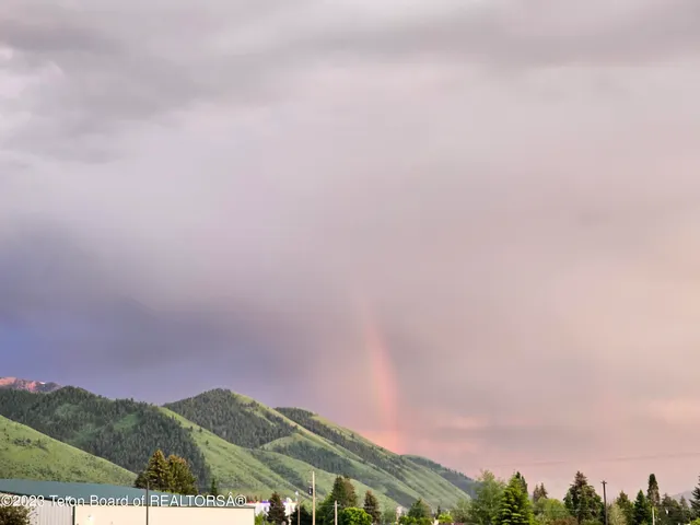 $175,000 | 4 West Loulie Lane, Thayne, WY 83127