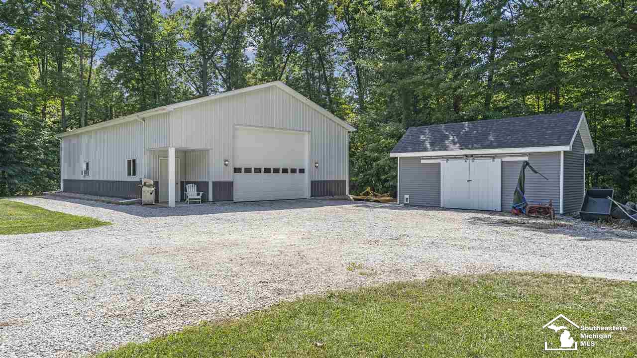 10909 Stewart Road Dundee, MI 48131 - Photo 3 of 29