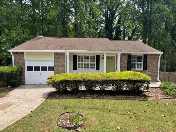 $2,200 | 440 Hembree Forest Circle, Roswell, GA 30076