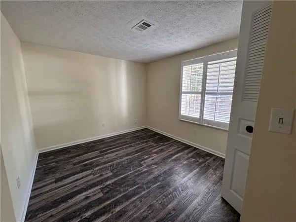 $2,200 | 440 Hembree Forest Circle, Roswell, GA 30076