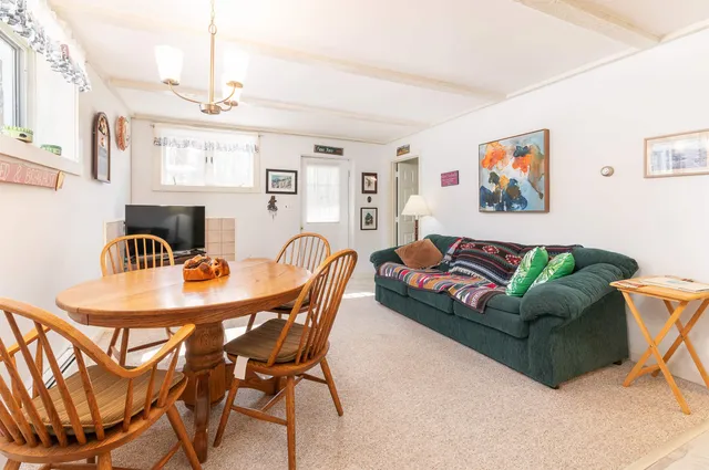 $727,000 | 26 Sartwell Lane, Bartlett, NH 03860